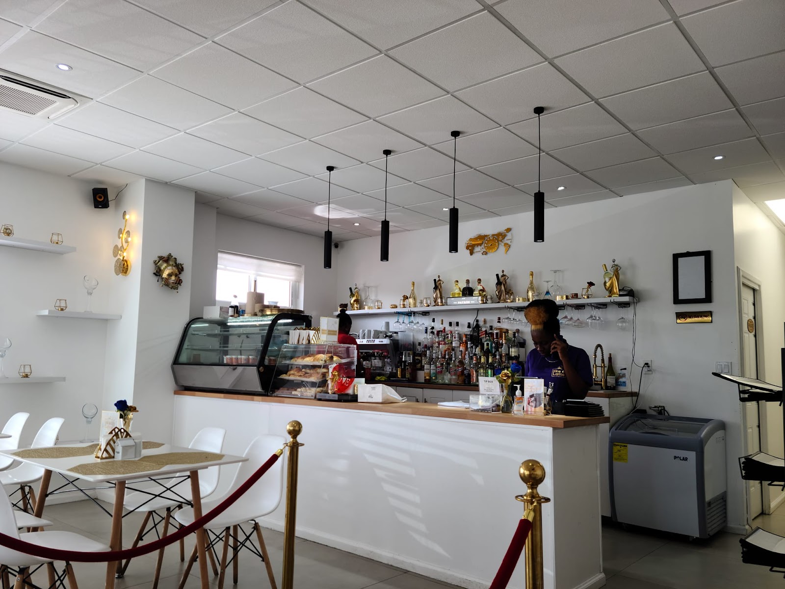 LikeaLatte Antigua (Off Airport Road)
