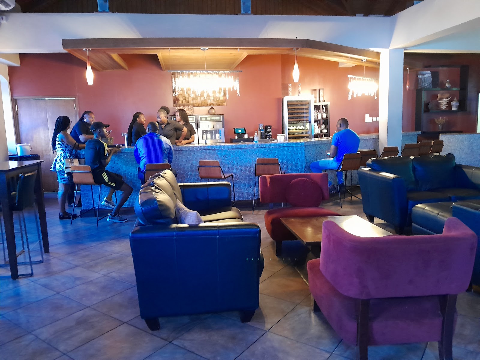 Flow | Wine Bar and Kitchen