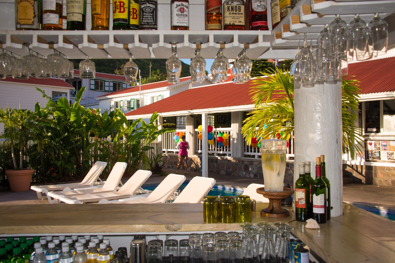 Tropics Cafe