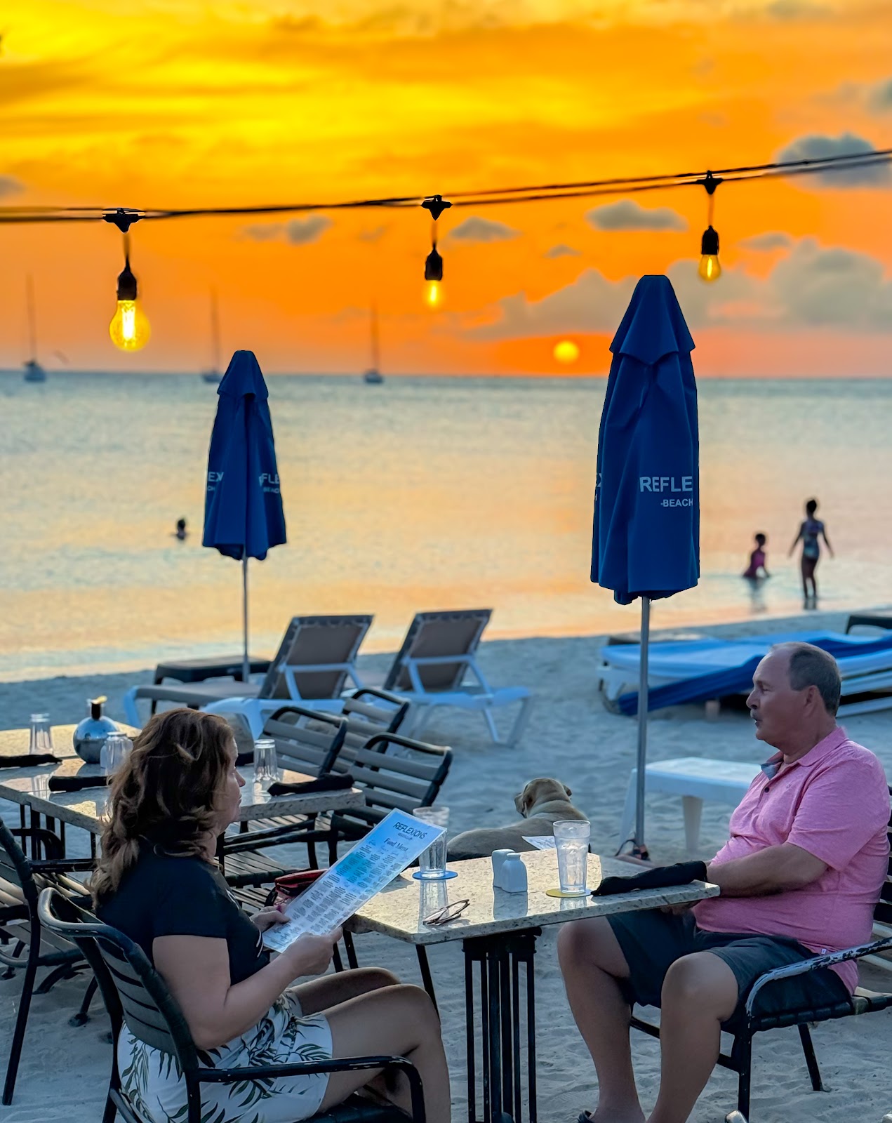 Reflexions Beach Bar & Restaurant Aruba