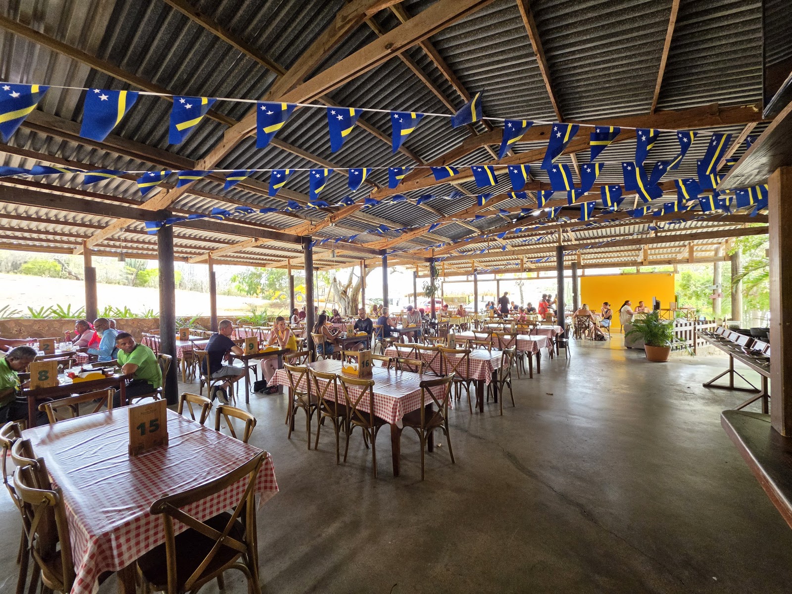 Landhuis Dokterstuin "Restaurant Komedor Krioyo"